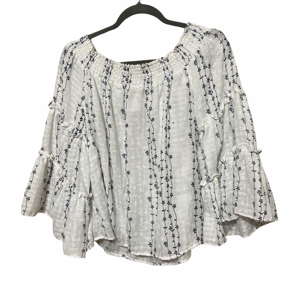 Umgee  Floral Blouse Size Small Blue White